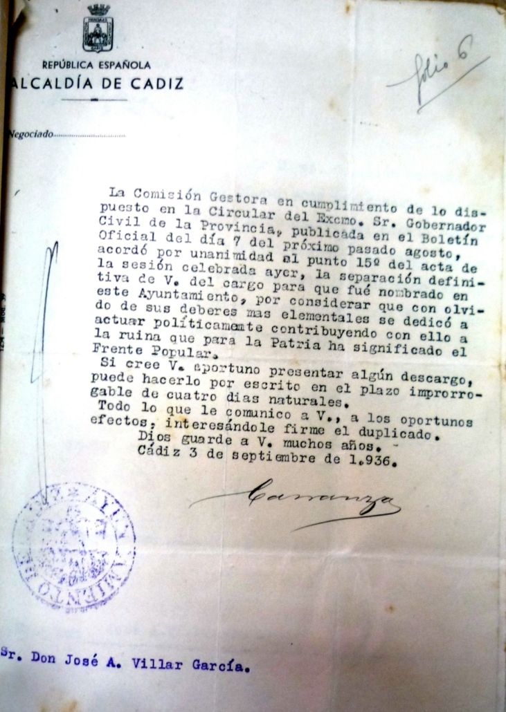 Documento de esos años donde Carranza con su firma, sanciona con la expulsión del servicio a Juan Villar García por simplemente simpatizar con el Frente Popular. Tres años después fue readmitido sin más.